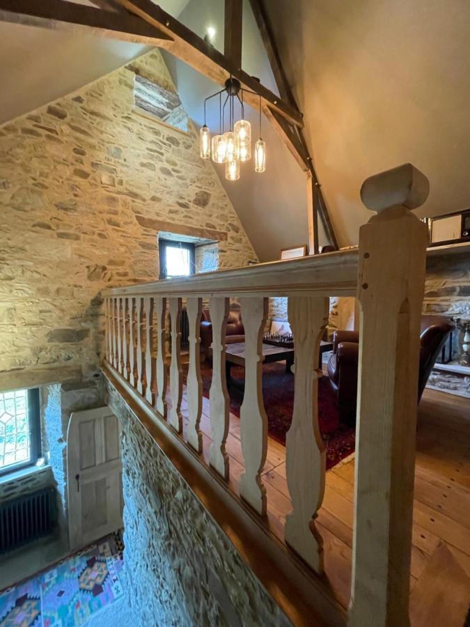 Manoir Medieval Du XV Ieme Siecle Minihy-Tréguier Екстериор снимка
