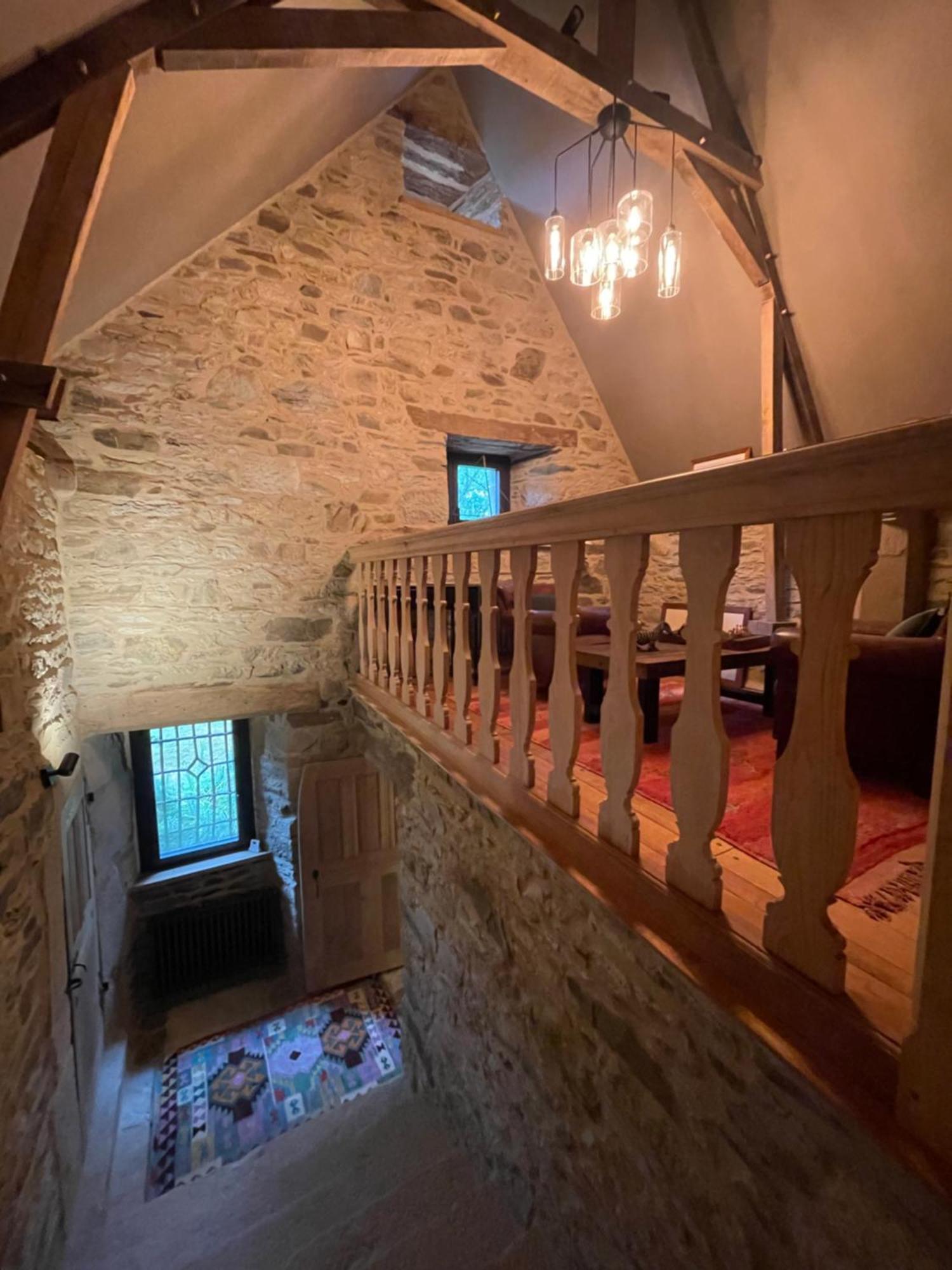 Manoir Medieval Du XV Ieme Siecle Minihy-Tréguier Екстериор снимка